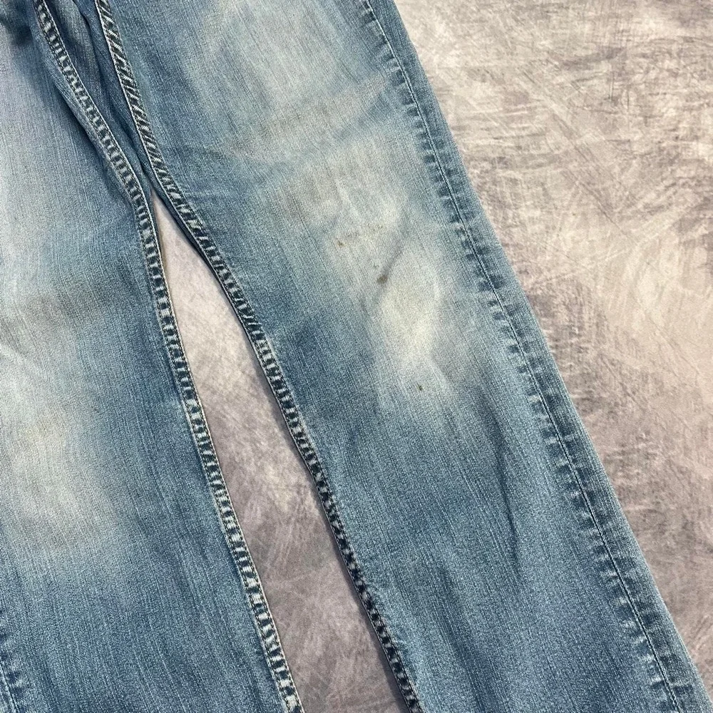 Levi's 511 Light Mid Wash Straight Fit Blue Denim Jeans